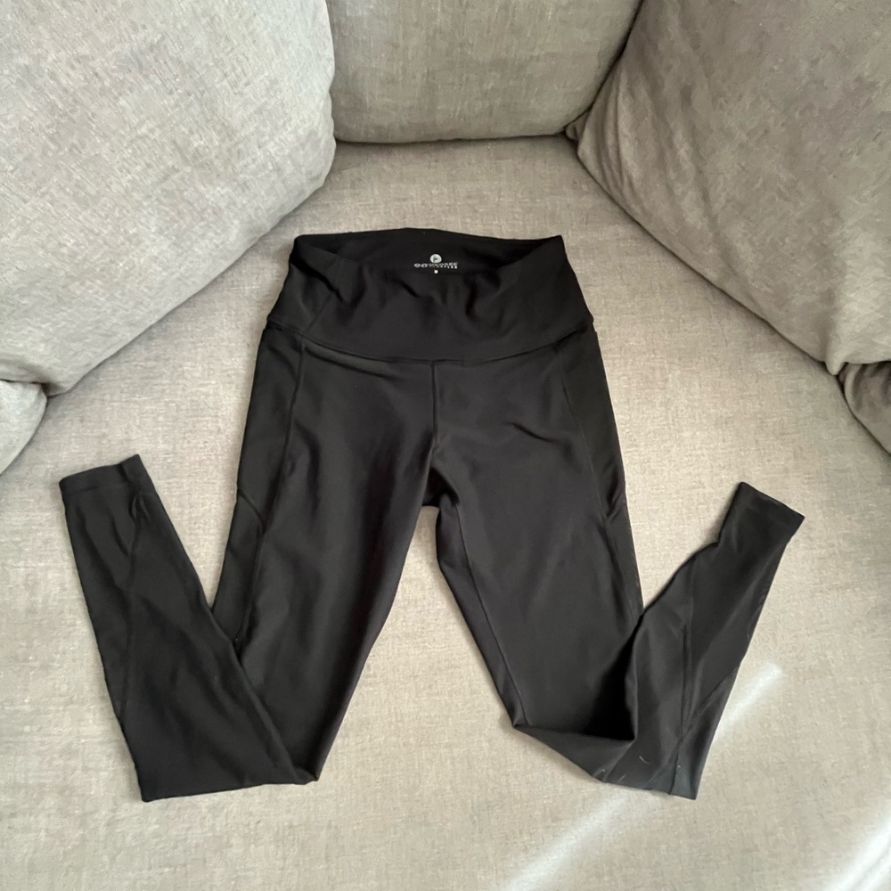 black leggings